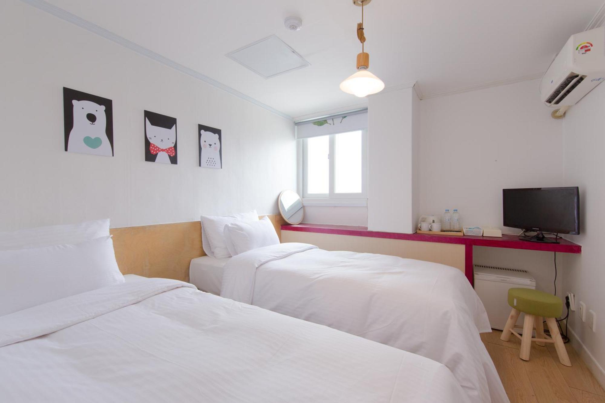 Hotel Travel Monster Seul Zewnętrze zdjęcie