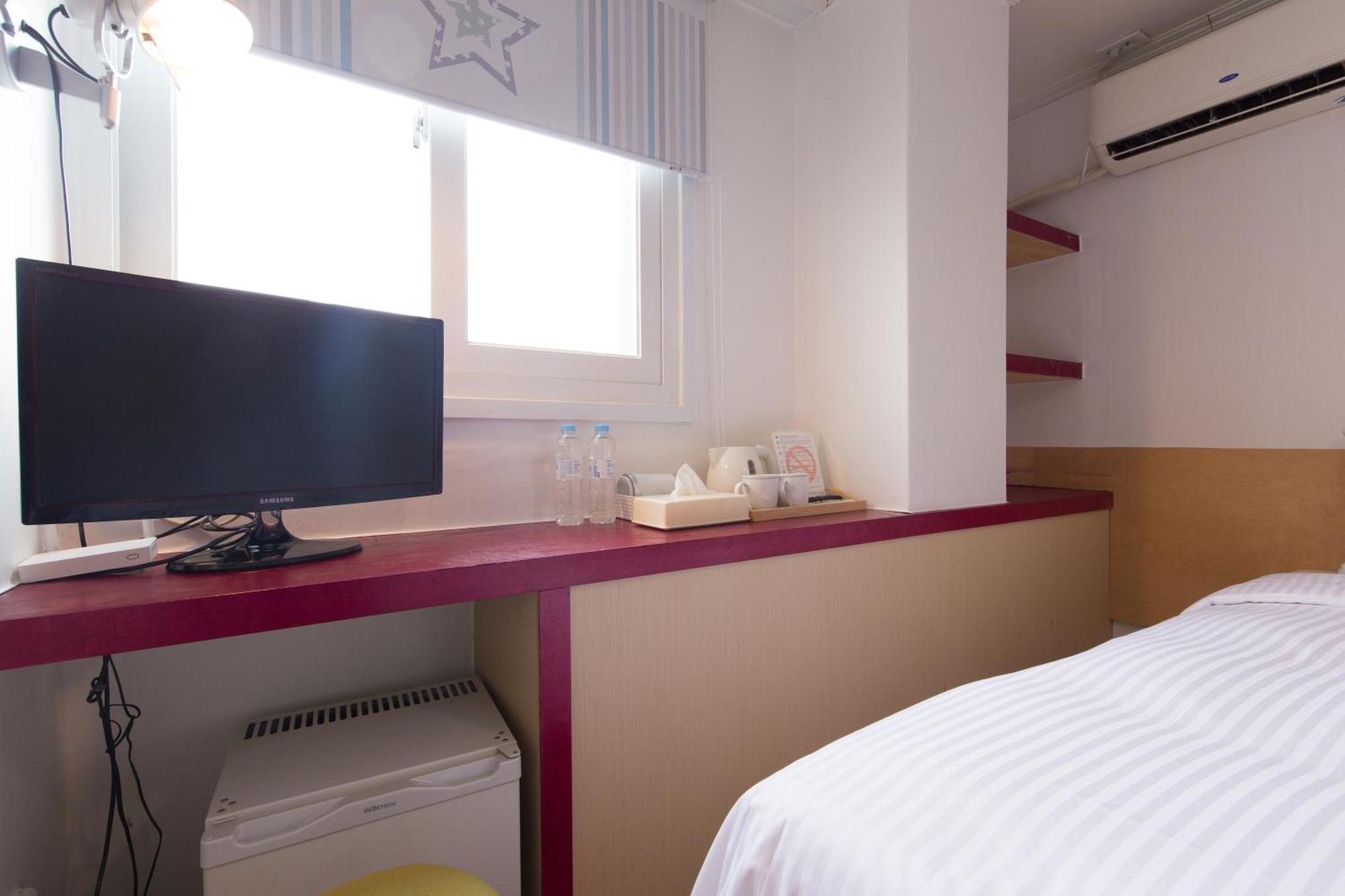 Hotel Travel Monster Seul Zewnętrze zdjęcie