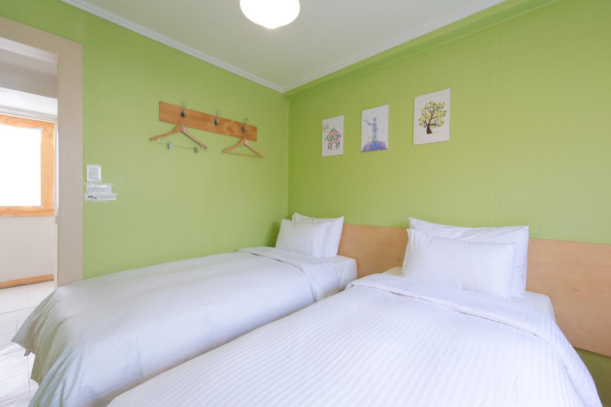 Hotel Travel Monster Seul Zewnętrze zdjęcie