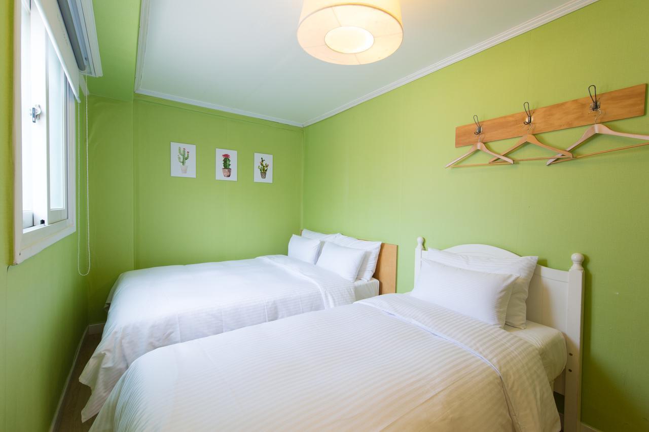 Hotel Travel Monster Seul Zewnętrze zdjęcie