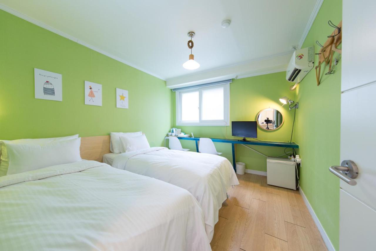 Hotel Travel Monster Seul Zewnętrze zdjęcie